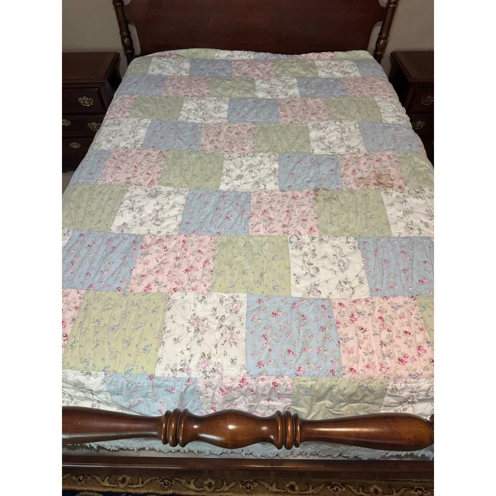 Simply Shabby Chic Pastel Patchwork Floral Reversible Cotton Quilt Full Queen